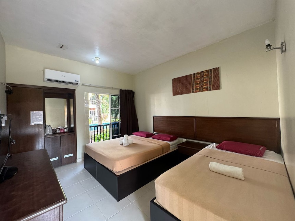 Mersing Beach Resort 9/34
