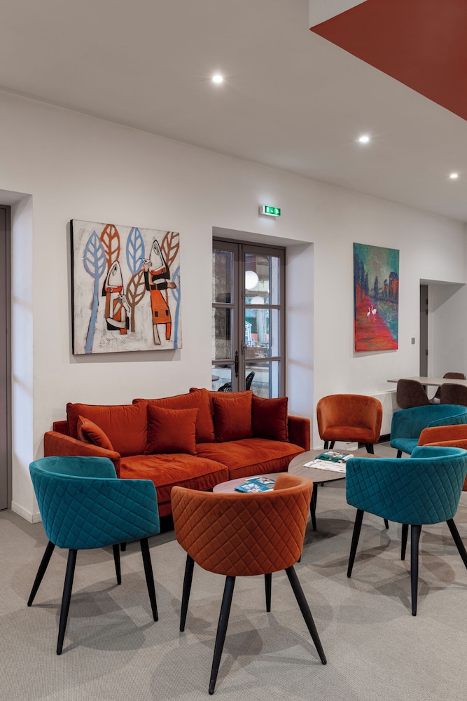 HOTEL SAINT-ROMAIN 37/58