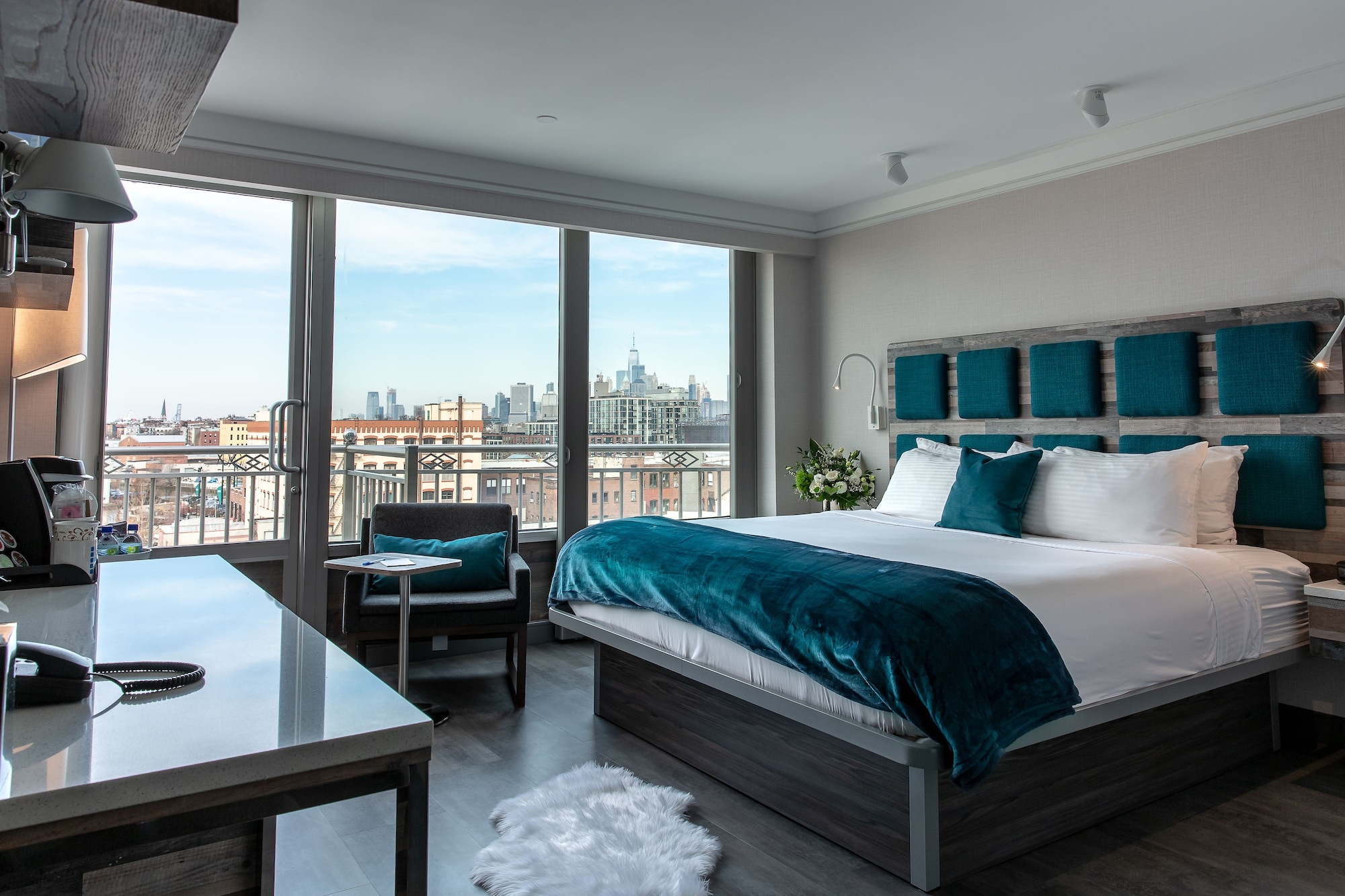 SIGNATURE, COLLECTION, KING BED