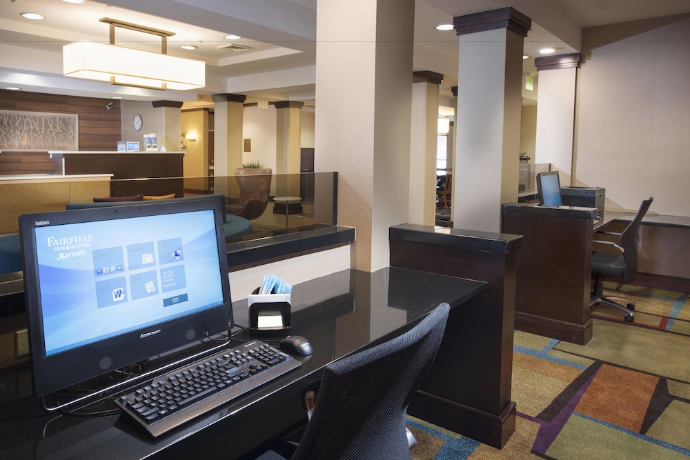Fairfield Inn And Suites Charleston North University Area 6/20