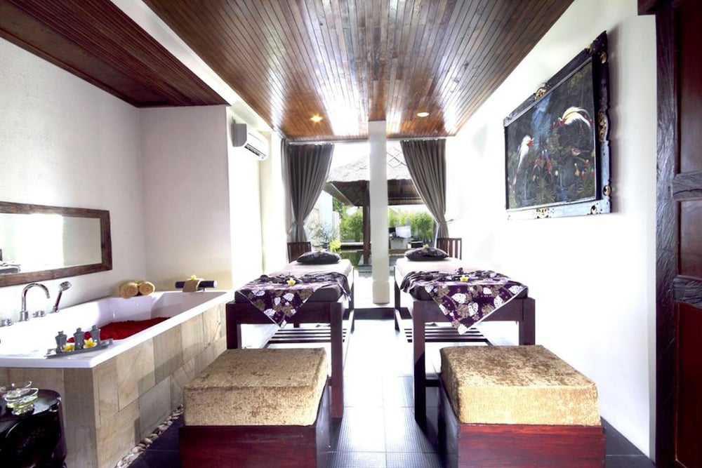 Avery Le Nixsun Villas Uluwatu by Waringin Hospitality 53/73