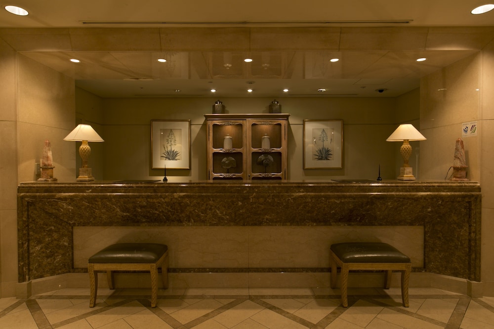 Princess Garden Hotel 4/62