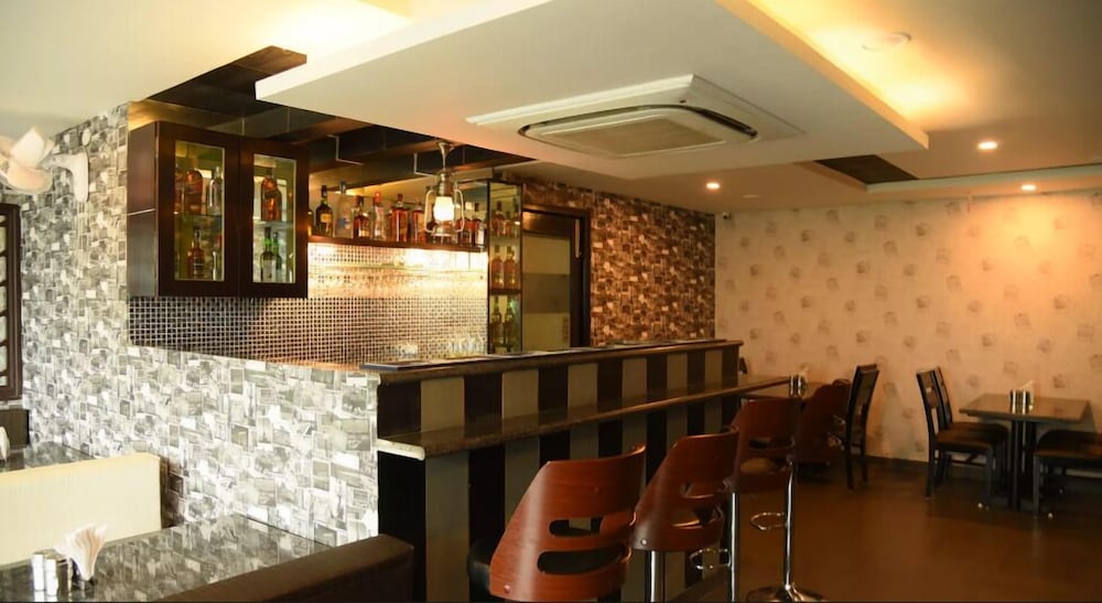 Oyo 7130 Hotel Broadway 39/50