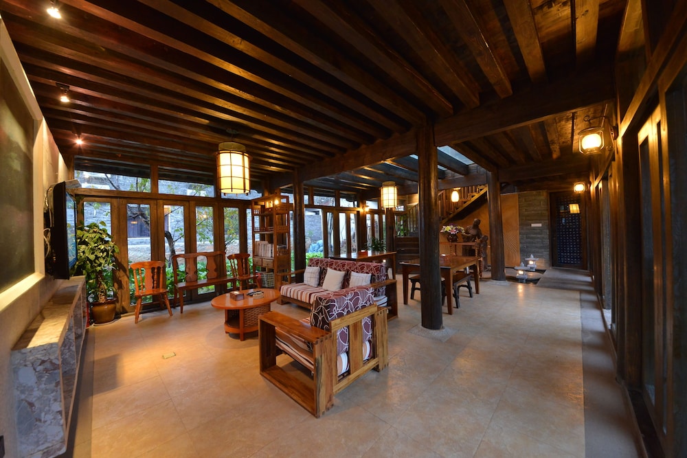 Lijiang Shuhe Youyiju Private Club 28/50