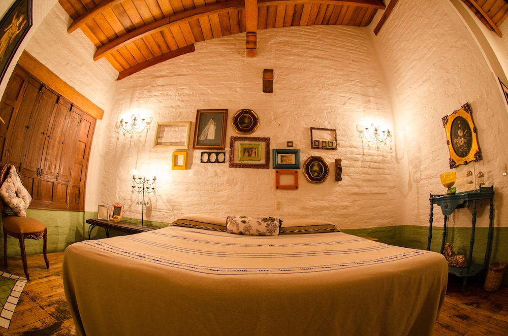 Hotel La Casona 24/67