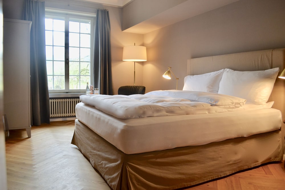 CLASSIC, DOUBLE BED