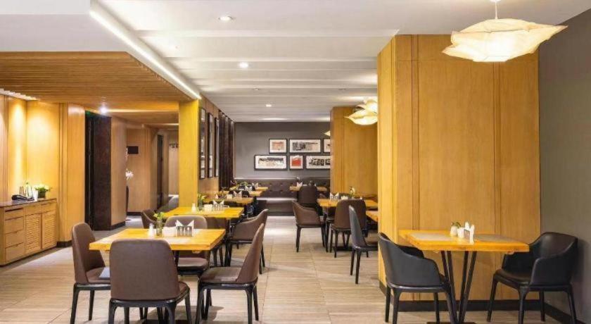 Yitel Hotel (Shenyang Sanhao Street Shengjing Hospital Branch) 38/50
