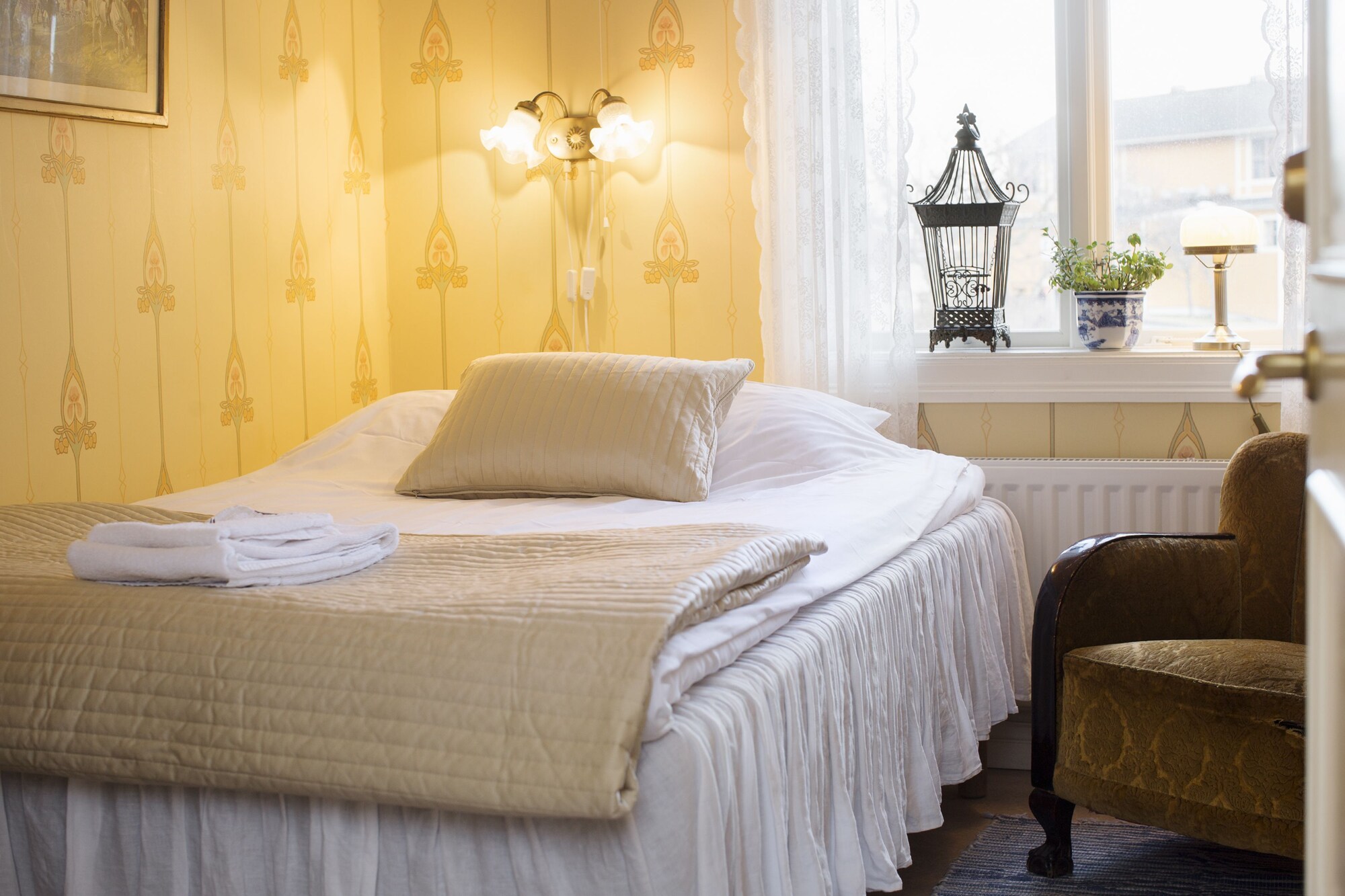 غرفة بسرير مزدوج، Strandvillan Hotell & Vandrarhem Lysekil 3/8
