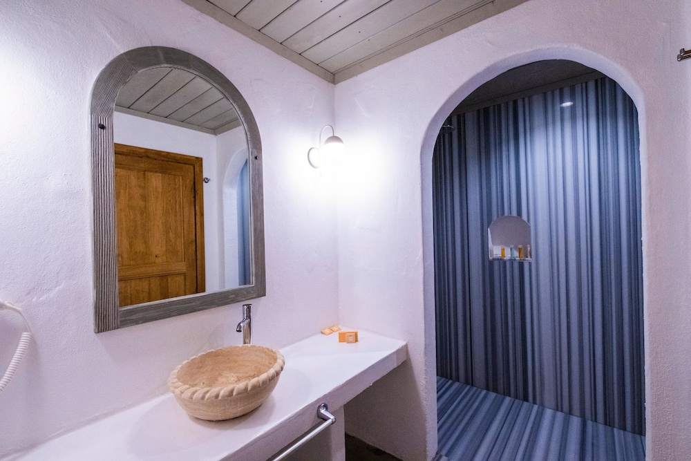 Kassandra Boutique Hotel 23/48