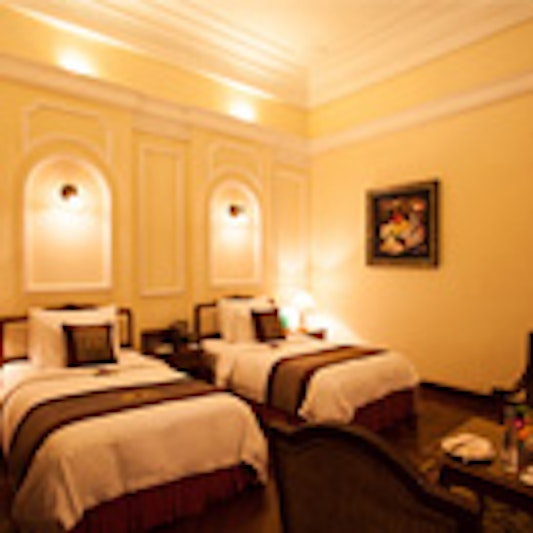 Majestic Hotel 13/34