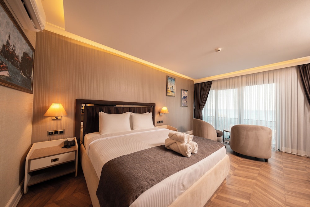 MQ Hotel Suites 19/60