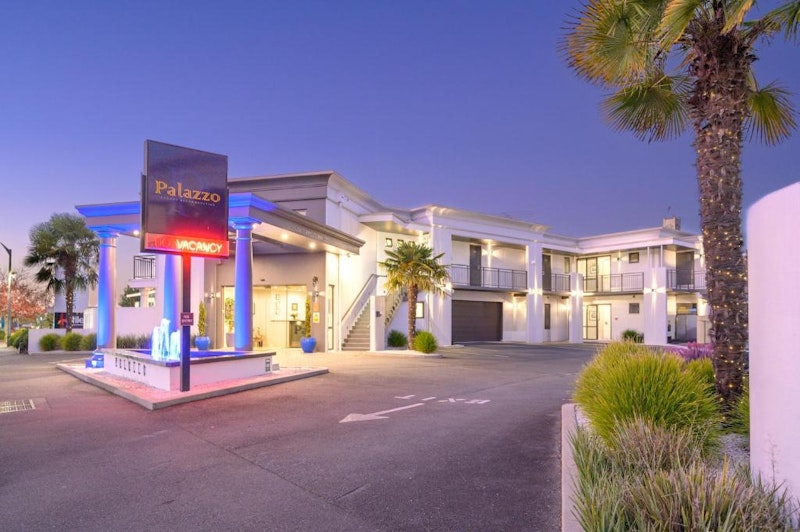 Palazzo Motor Lodge 37/41