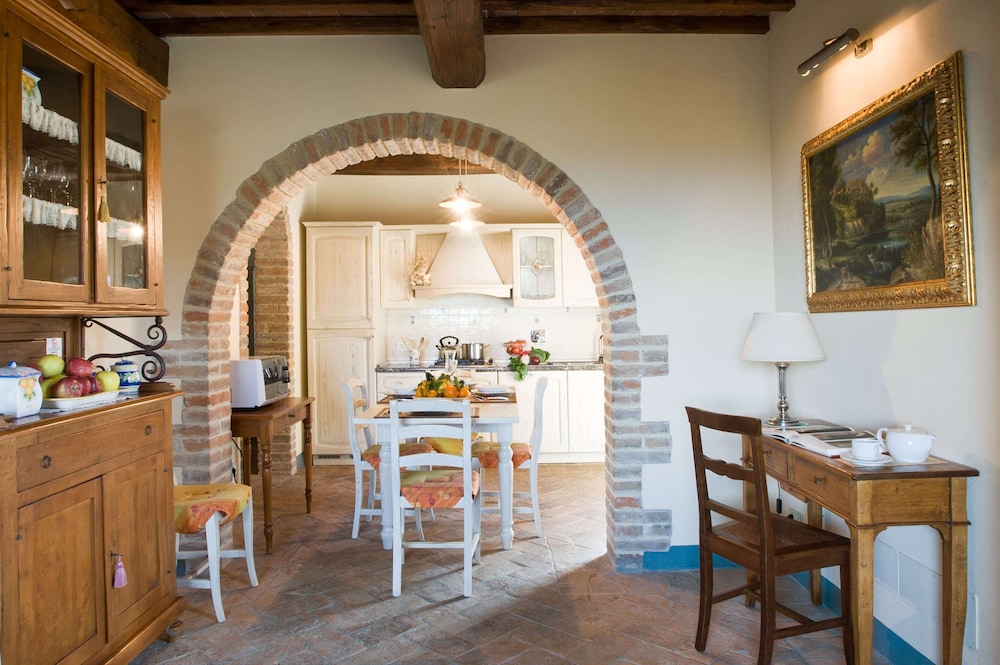 Tenuta Sant'ilario 36/48