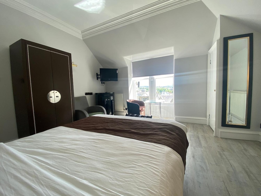 ORIGINAL RAJ HOTEL 14/55