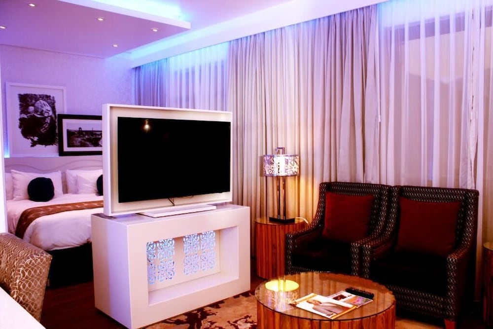 Thaba Moshate Hotel 50/57