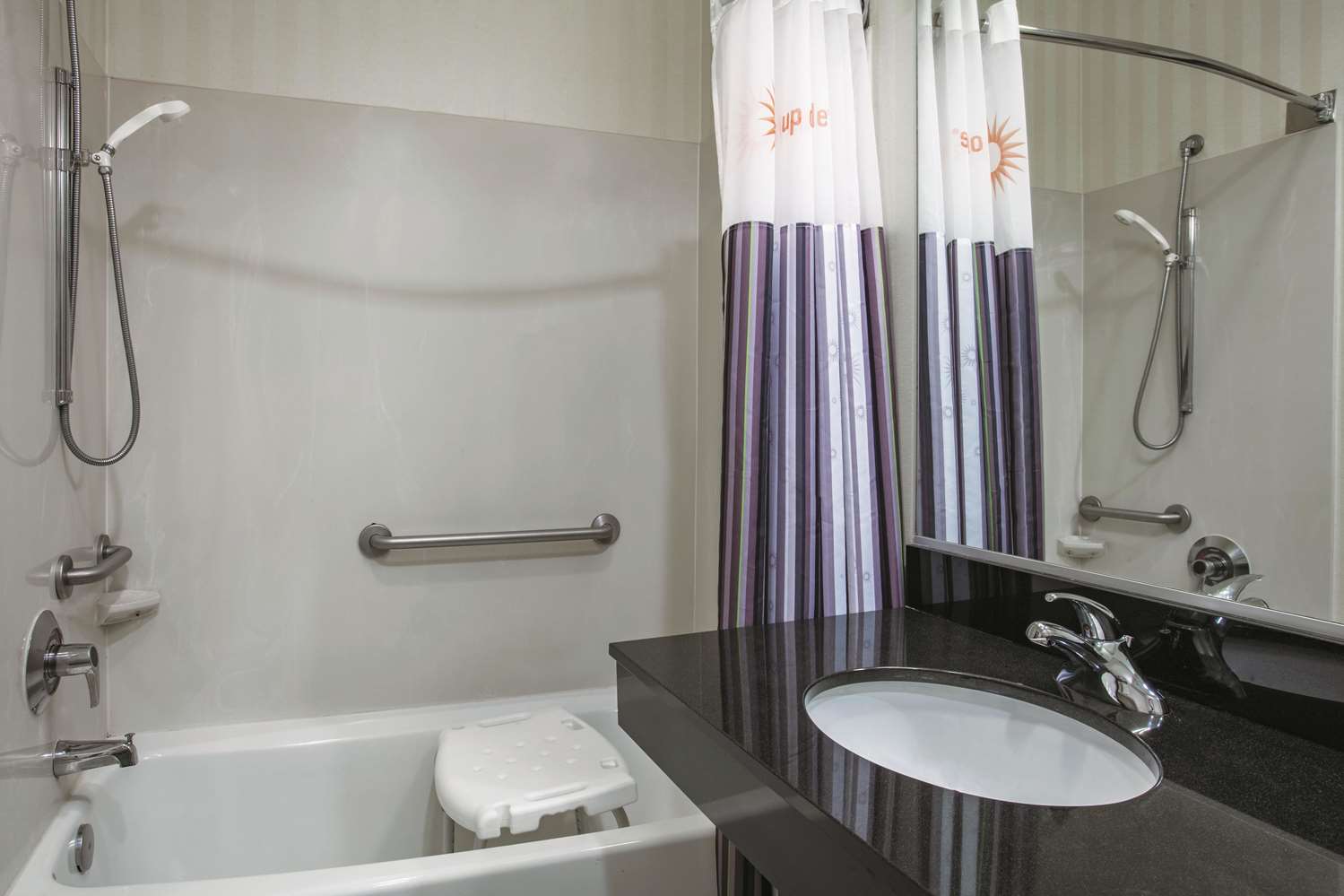 Manassas Hotel 55/58