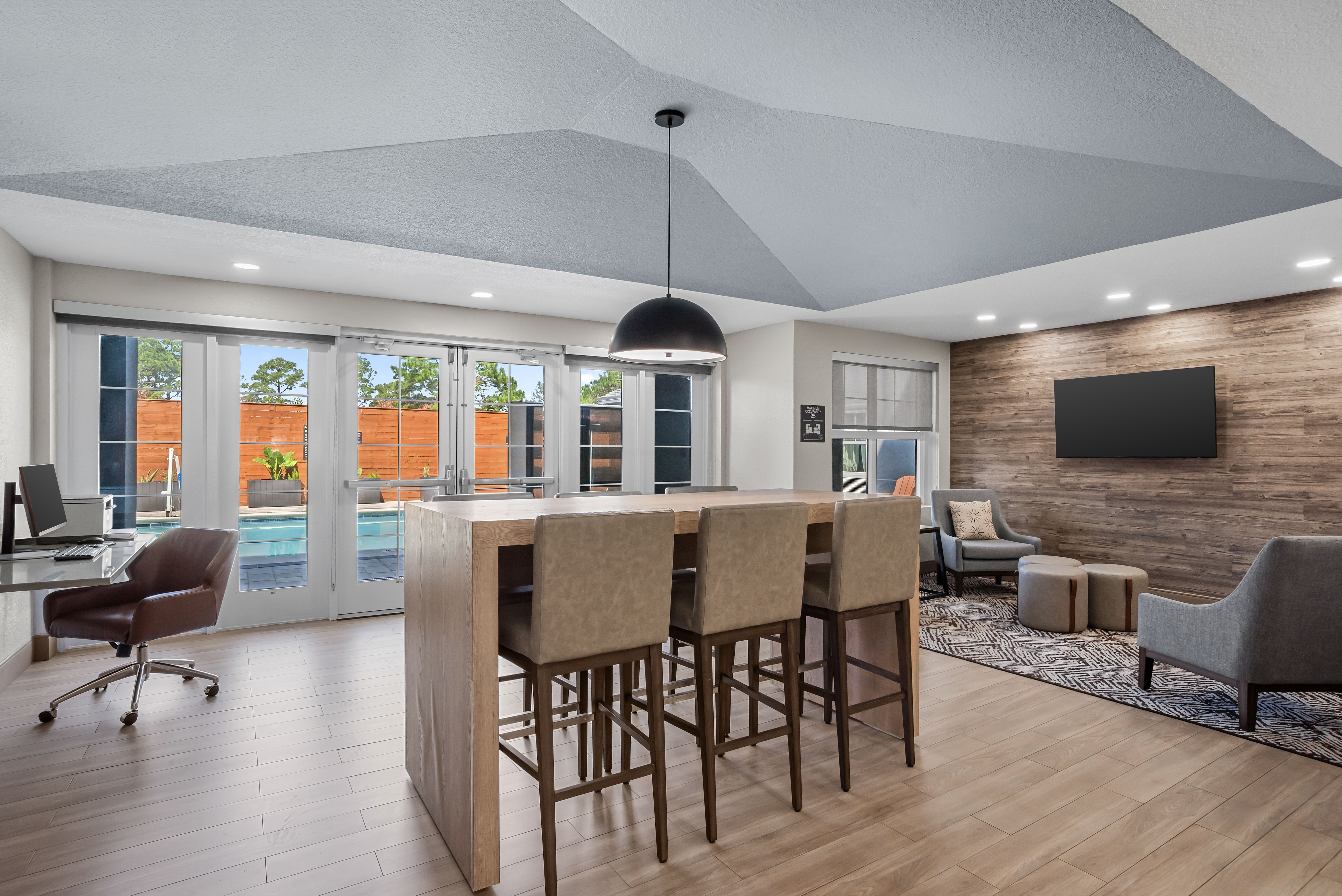 Hawthorn Suites By Wyndham Panama City Beach Fl 35/50