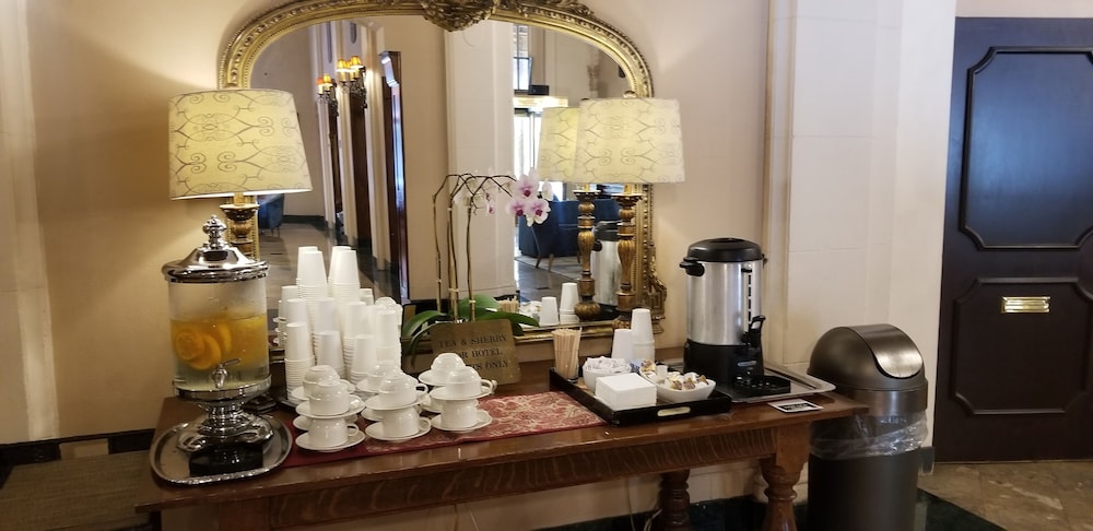 Kensington Park Hotel 41/62