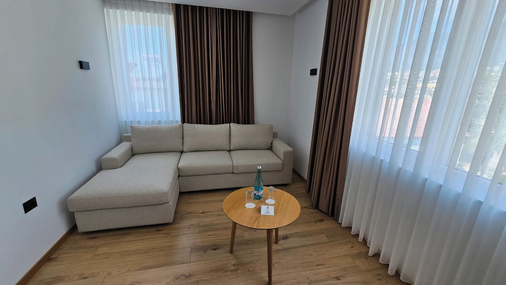 Hotel Sibb 40/63