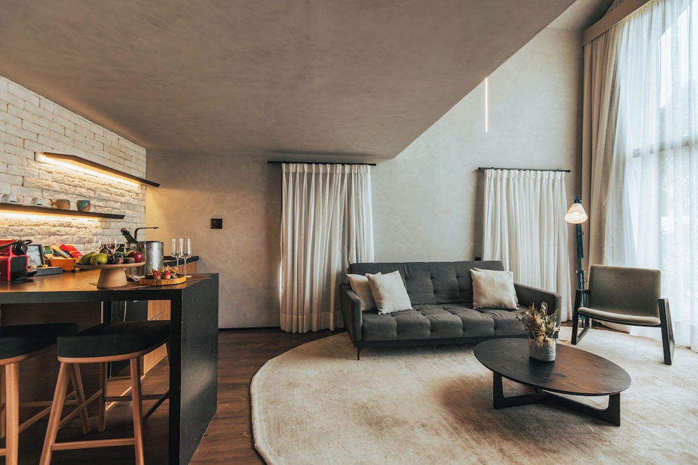 NOR Hotel and SPA 8/15