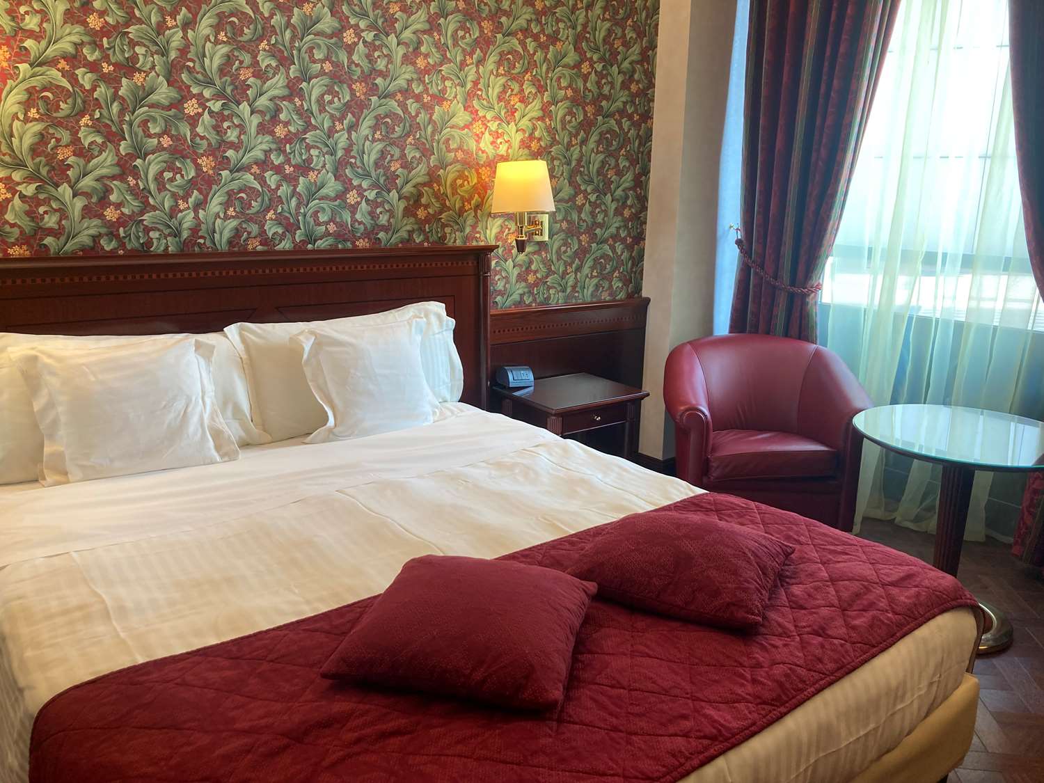 غرفة بسرير كوين، Antares Hotel Concorde 3/3