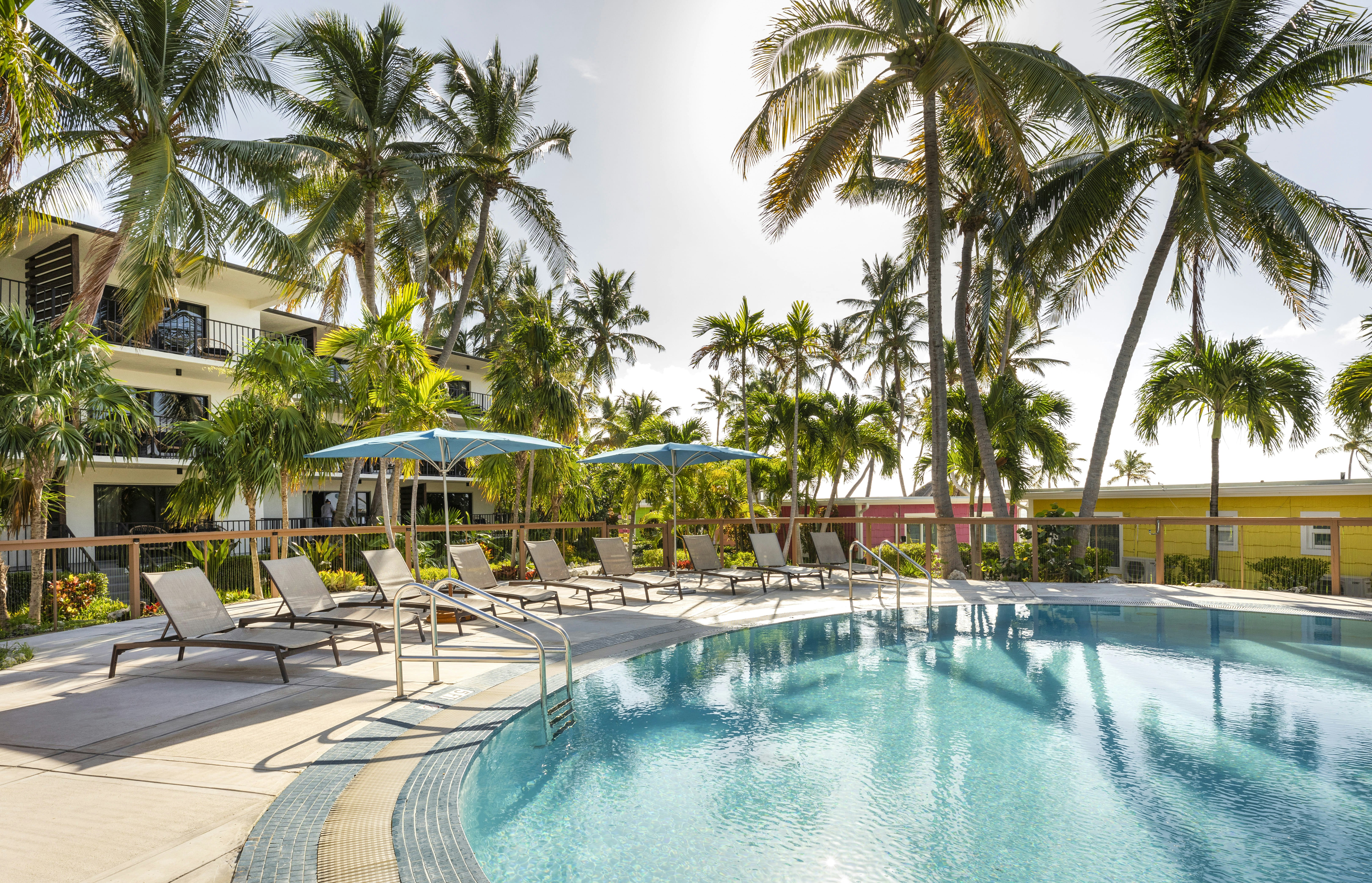 La Siesta Resort & Villas 75/82
