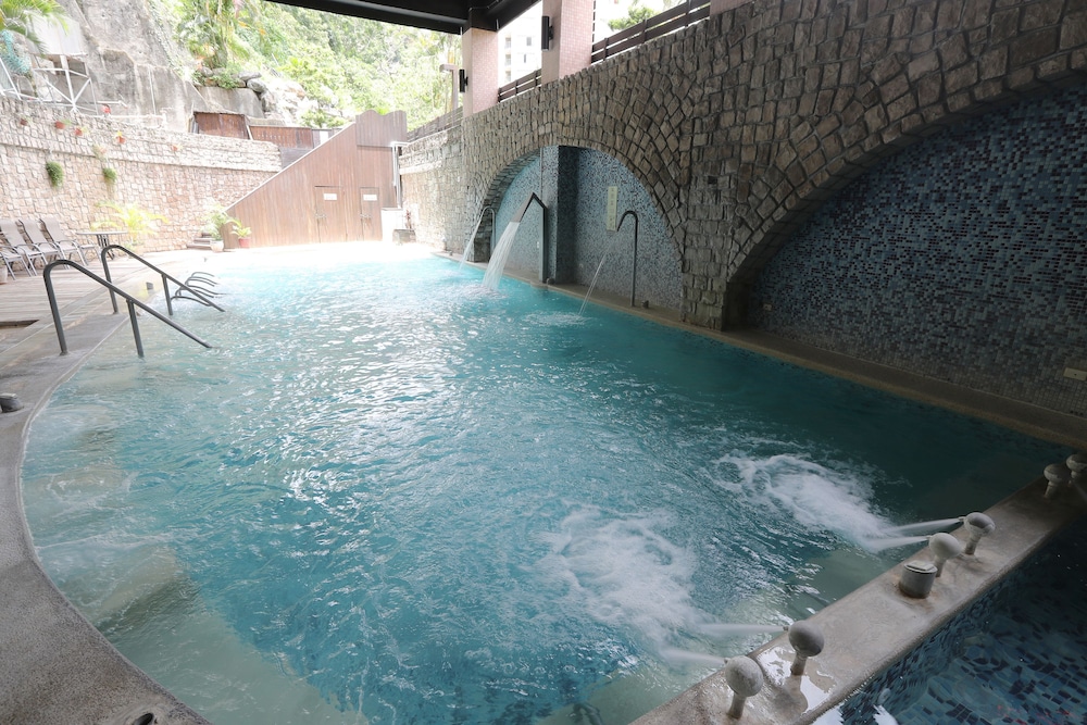 Hoya Hot Springs Resort & Spa 43/65