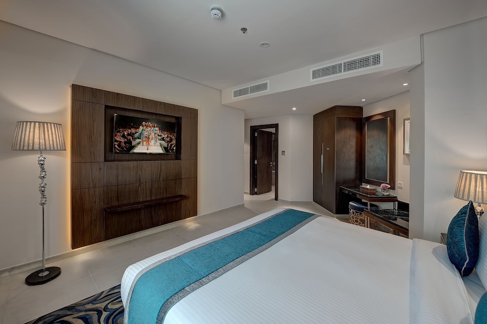 Omega Hotel Dubai 14/49