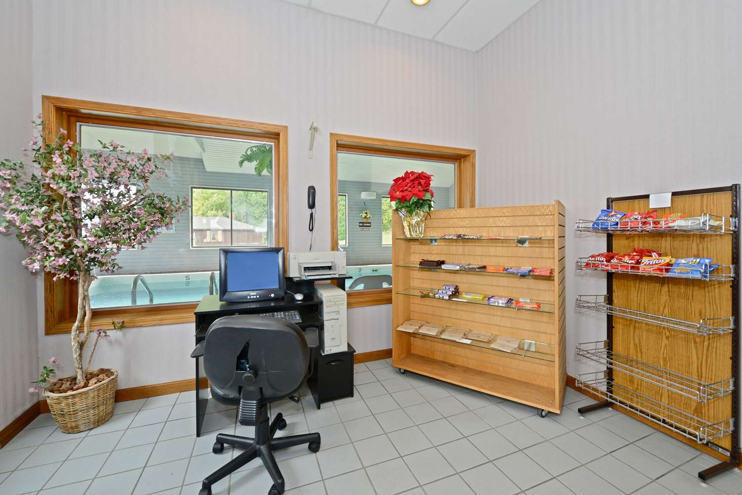 Americas Best Value Inn- St. Ignace 3/19