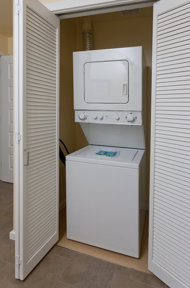Worldmark Long Beach 20/47