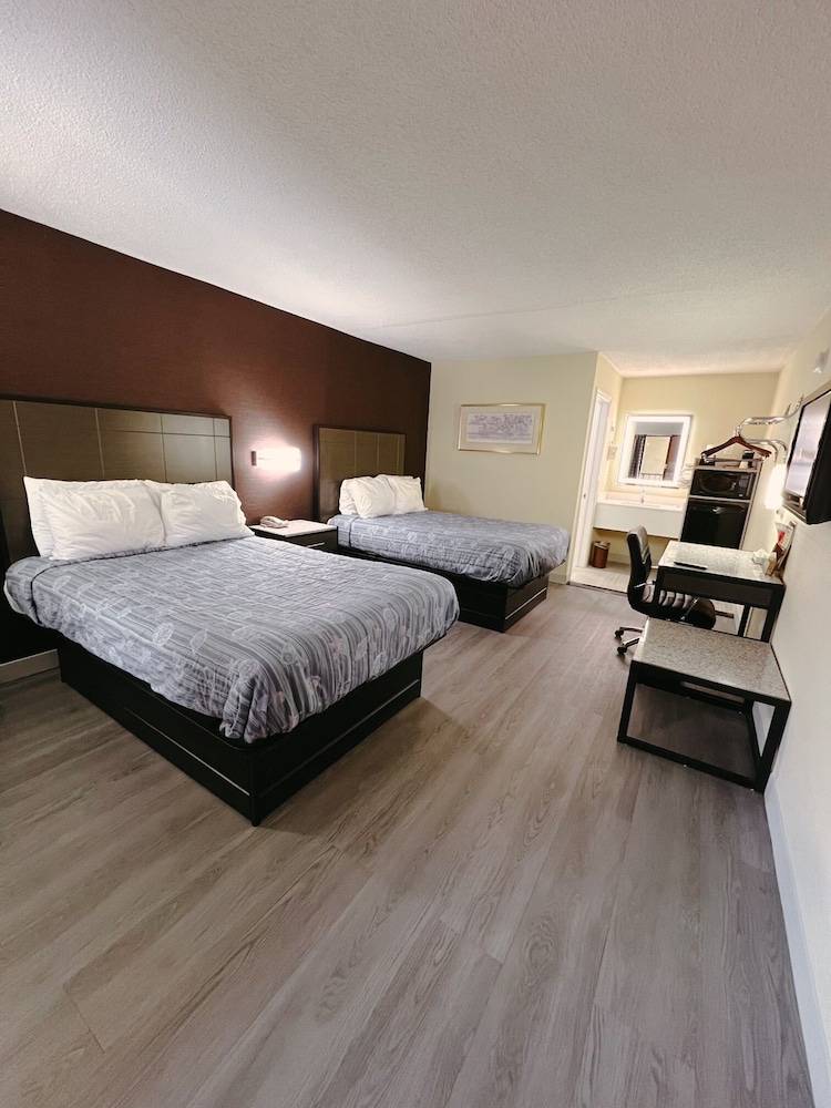 Travel Inn New Castle Airport 10/57
