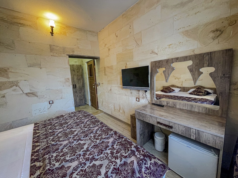 Yusuf Bey House 43/66