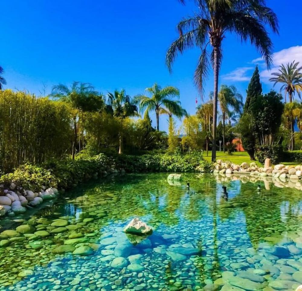 Presa Di Finica Hotel and Suites 44/50