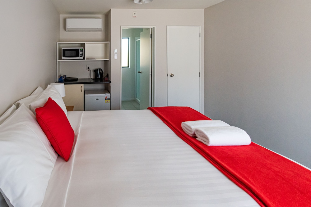 Riccarton Mall Motel 9/50