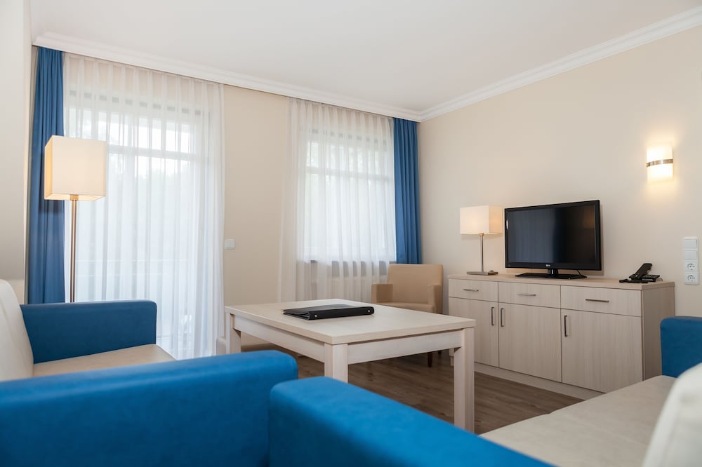 Hotel Vier Jahreszeiten Kuhlungsborn 41/63