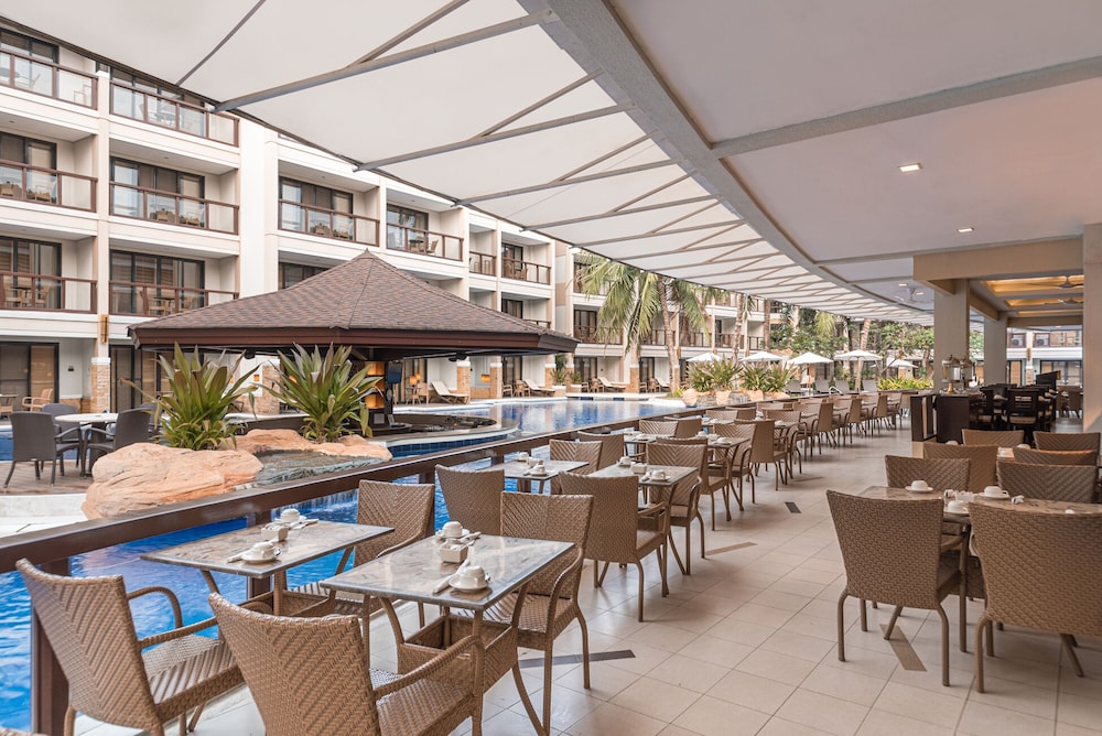 Henann Lagoon Resort 30/50