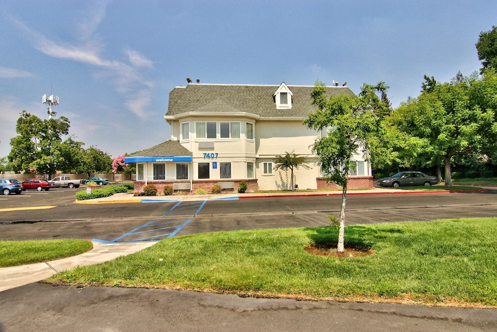 Motel6 Sacramento, CA – South Sacramento & Elk Grove 36/44