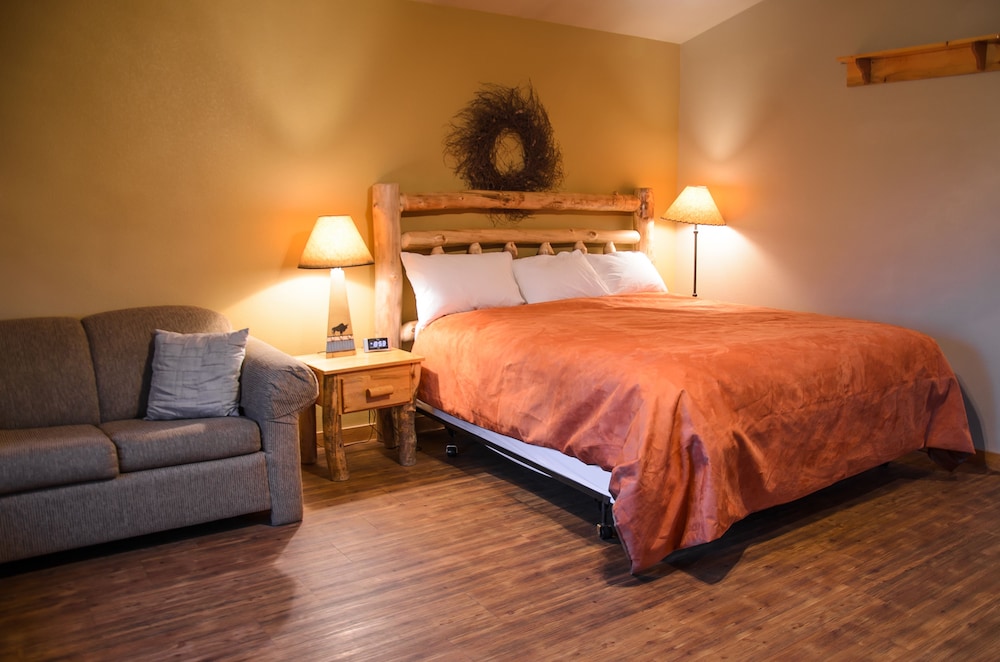 Meadow, Cabin, King Bed