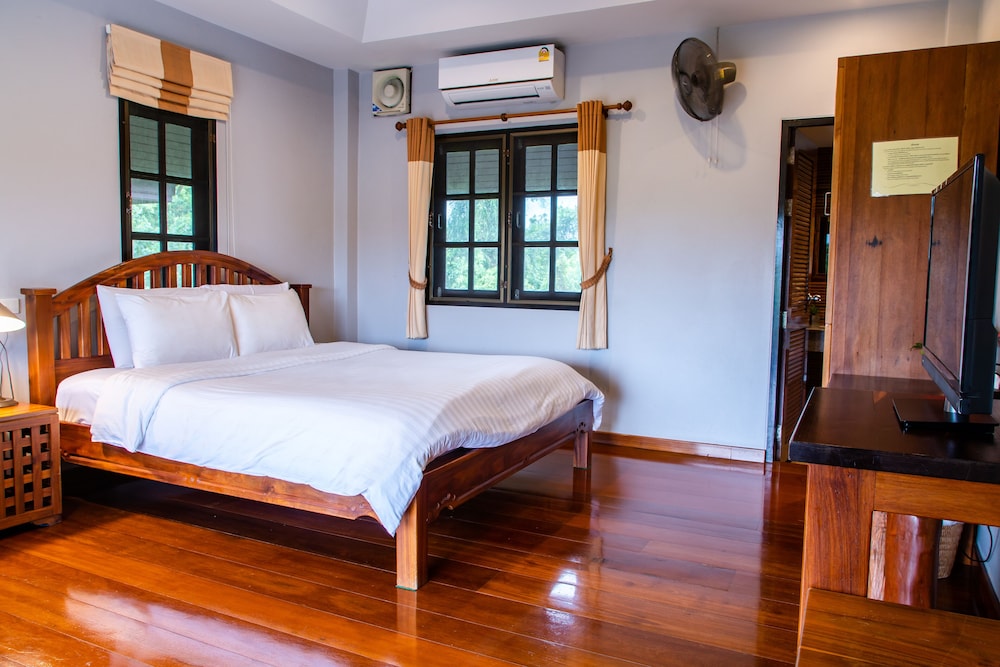 Baanrimnam Resort Trat 31/48