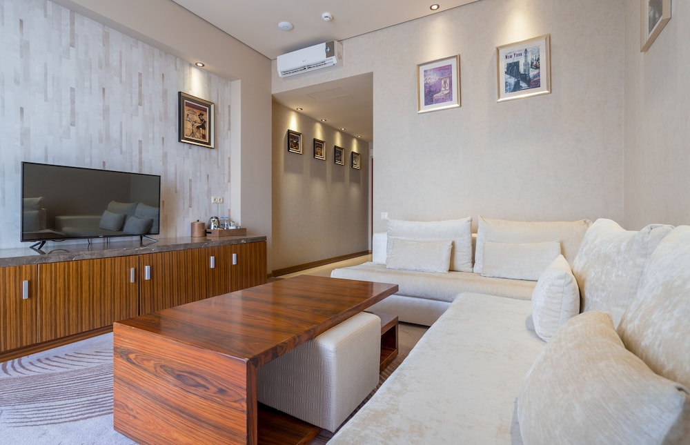 Dreamland Oasis Hotel Chakvi 45/63