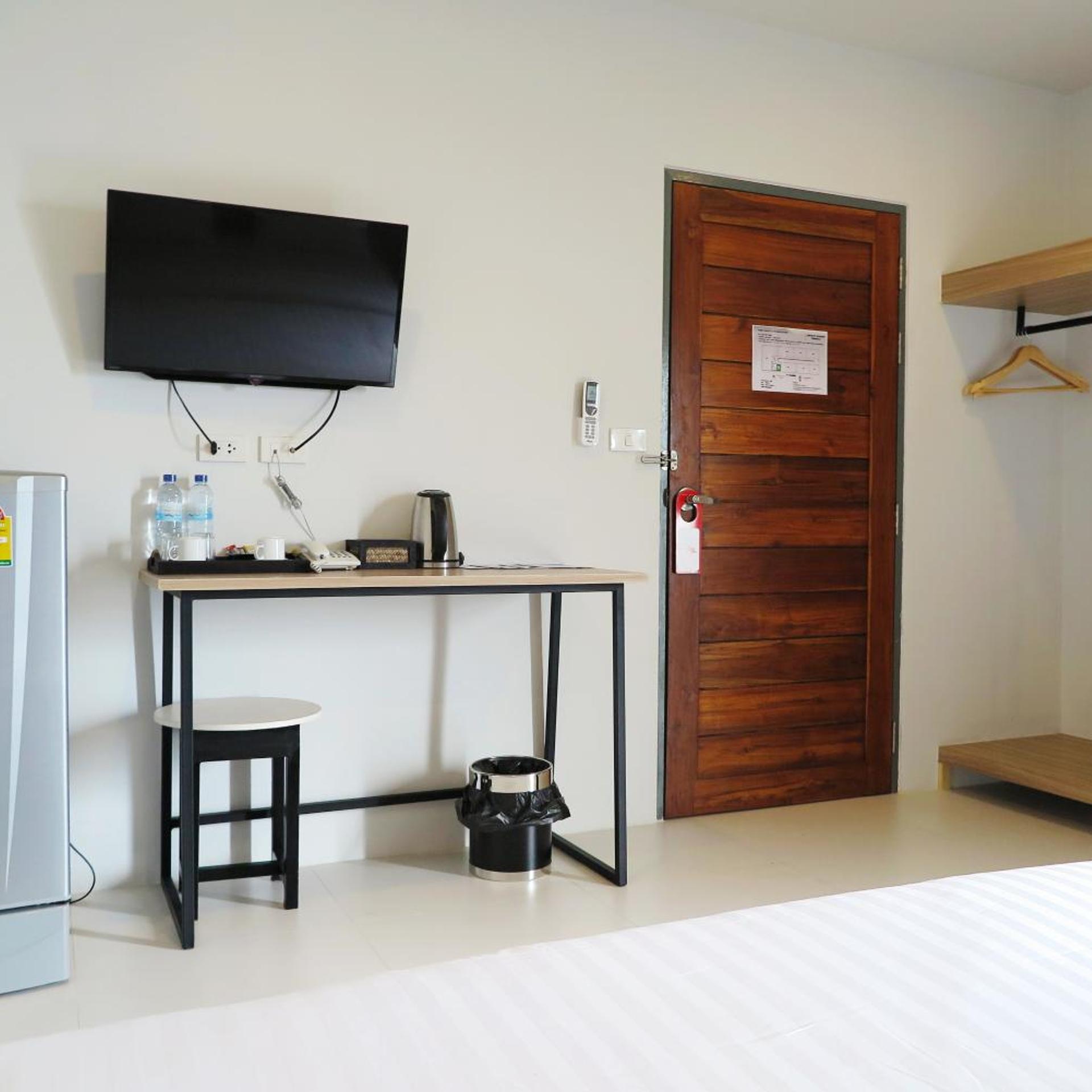 Phuket Marine Poshtel 81/100