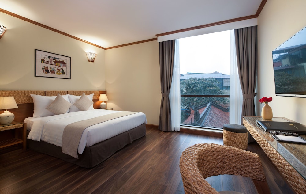 MK Premier Boutique Hotel 25/65