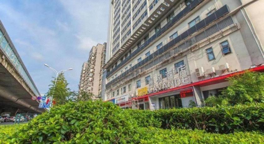 Lavande Hotel (Wuhan Fanhai CBD) 10/45