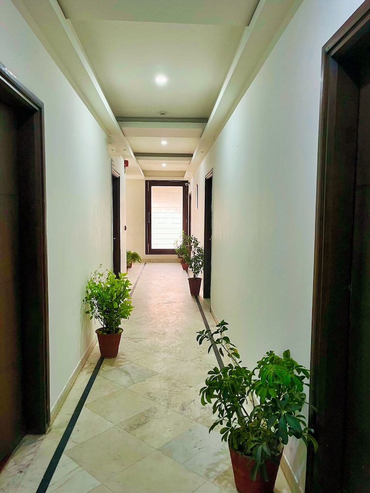 Clarks Inn Express Jaipur 56/60