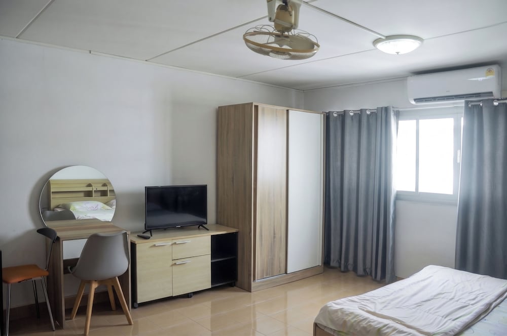 Muangthong Inn 19/25