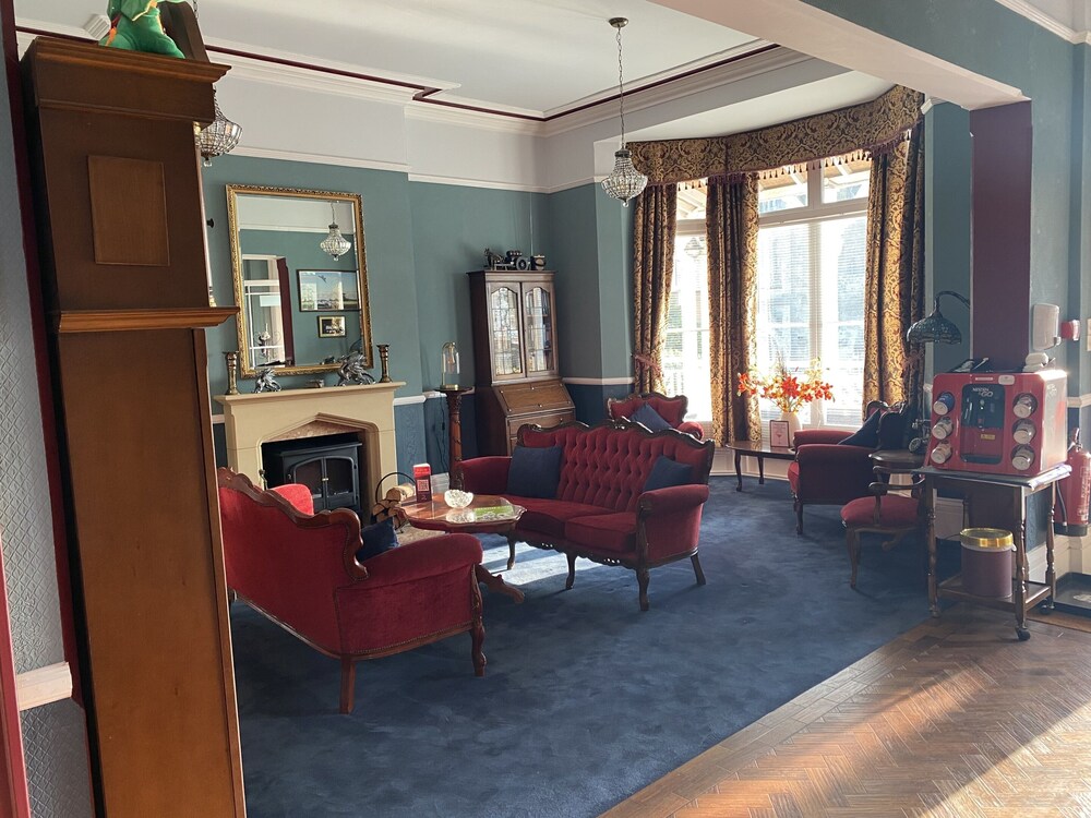 The Belmont - B&amp;B 28/49