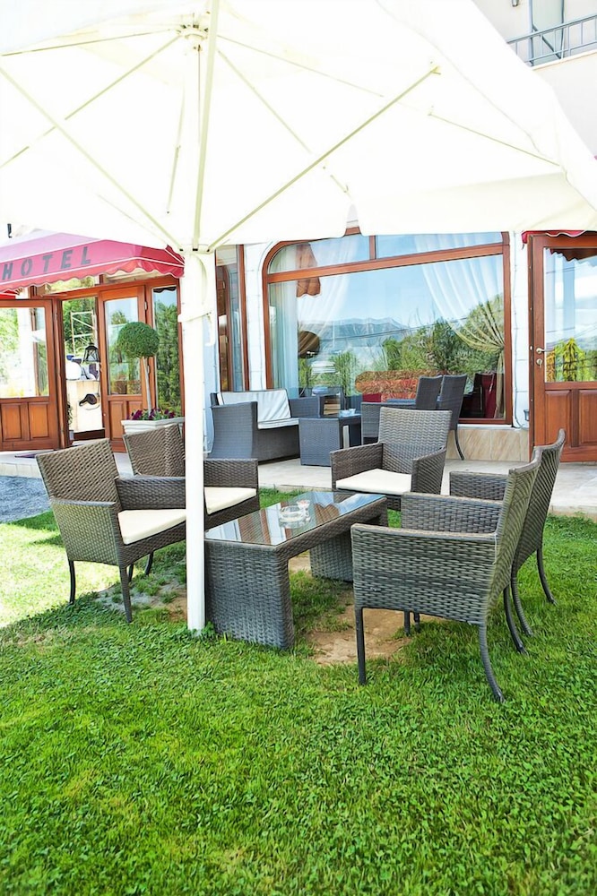 Hotel Anastassiou 27/42