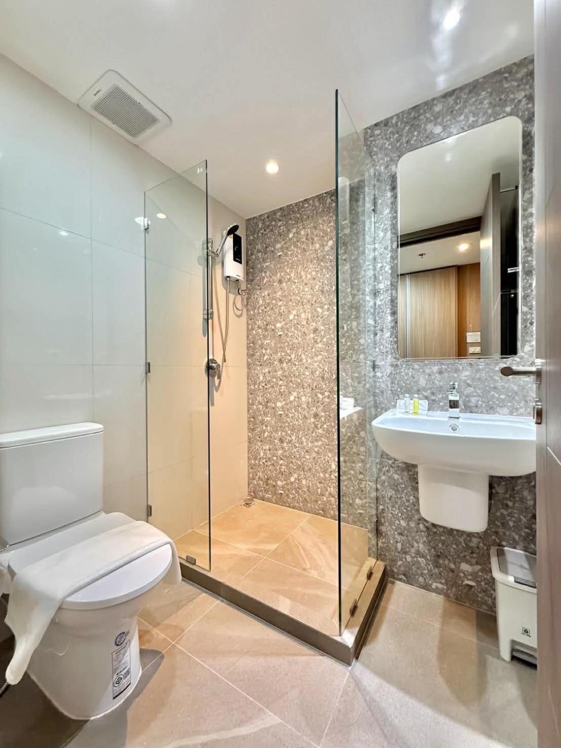 Rangsit Residence & Hotel 17/18