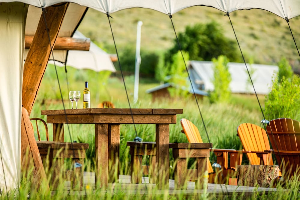 Conestoga Ranch Glamping Resort 97/100