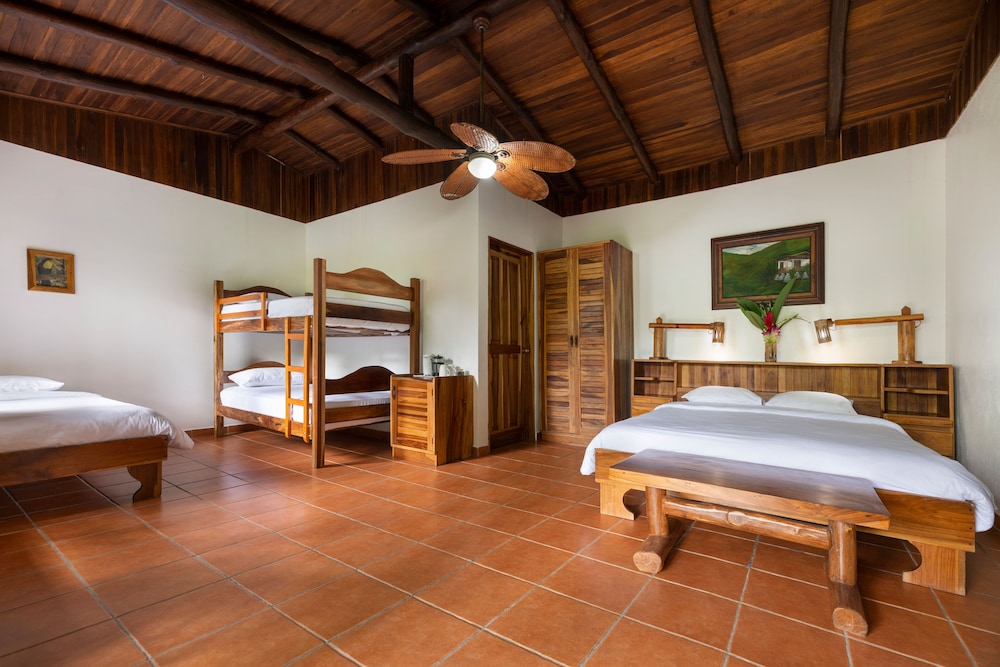 Rancho Margot 4/49